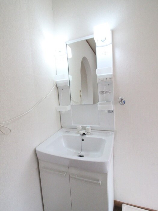 物件内観写真11　(洗面)