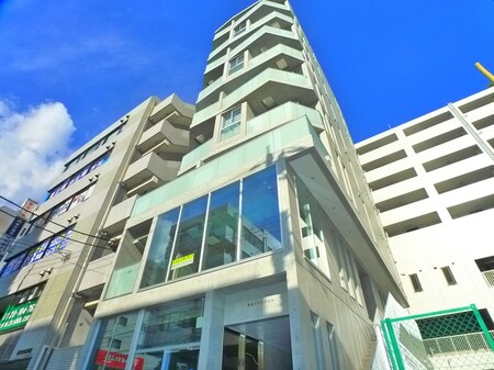 綾瀬プラチナビル外観写真