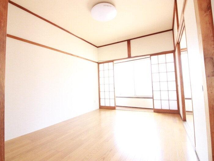 物件内観写真6　(居室)