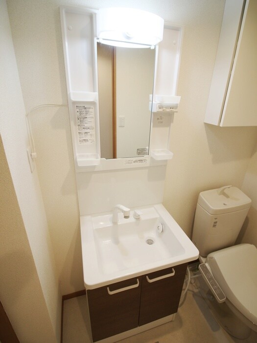 物件内観写真11　(洗面)