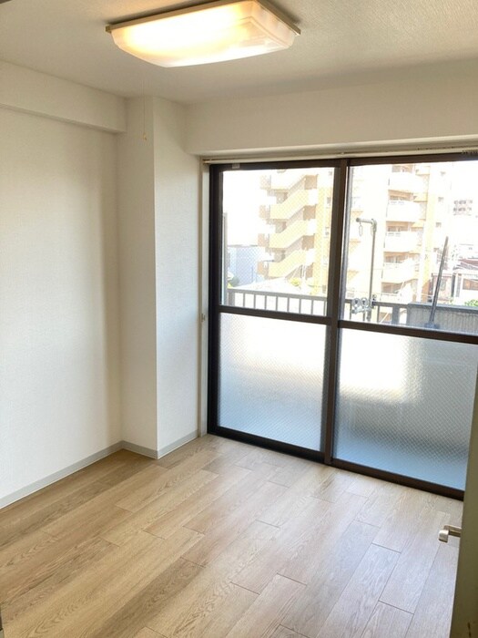 物件内観写真6　(居室)