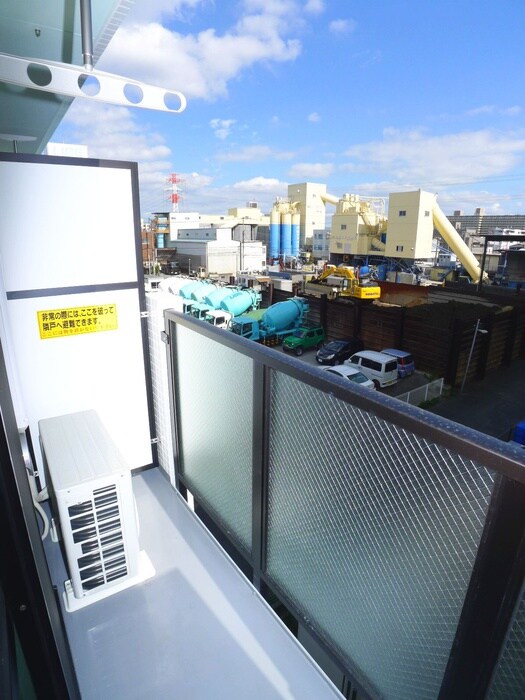 物件内観写真15　(ベランダ・バルコニー)