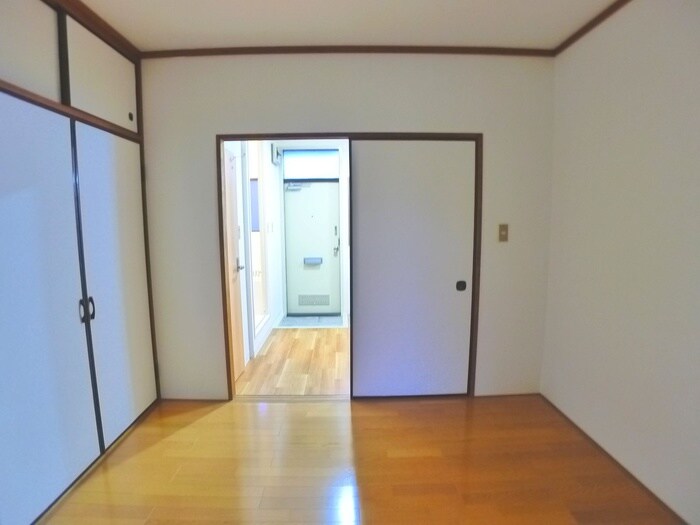 物件内観写真11　(居室)