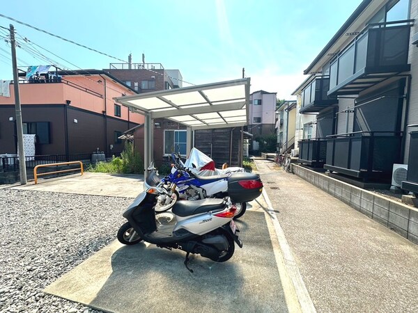 バイク置き場