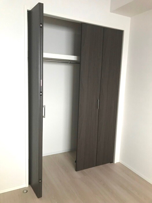 物件内観写真13　(収納)