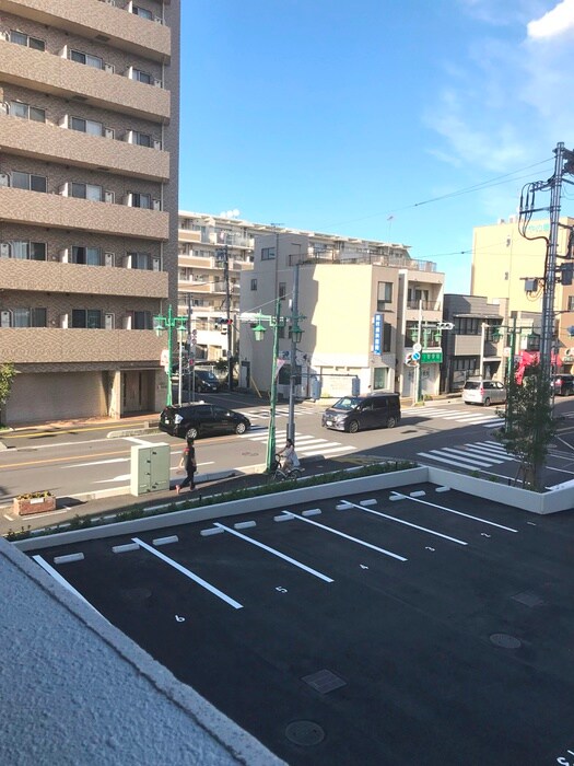 物件内観写真22　(室内からの展望)