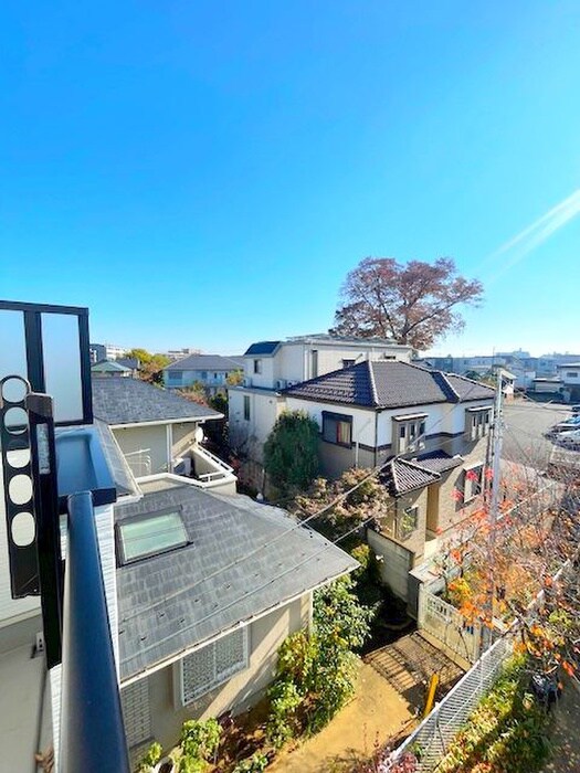 物件内観写真15　(室内からの展望)