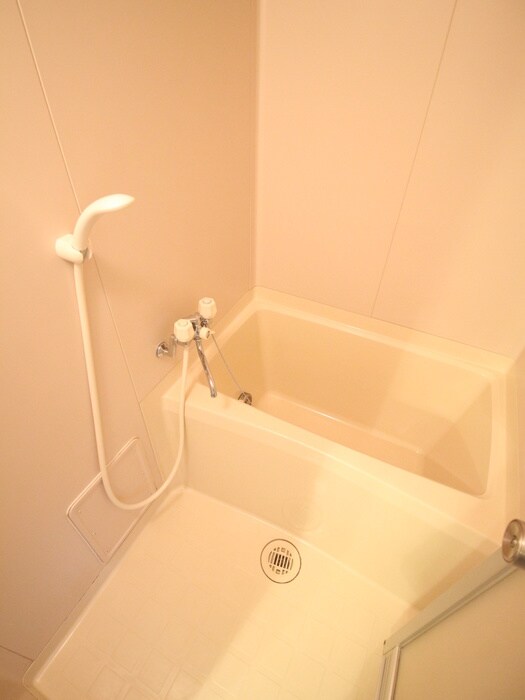 物件内観写真9　(バス／シャワールーム等)