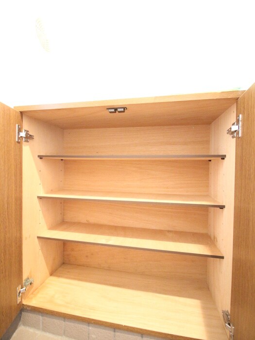 物件内観写真18　(靴箱)