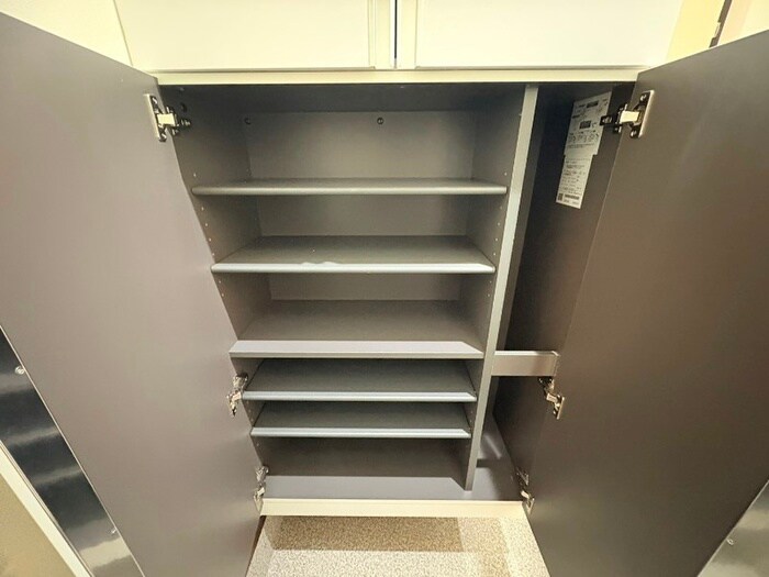 物件内観写真16　(靴箱)