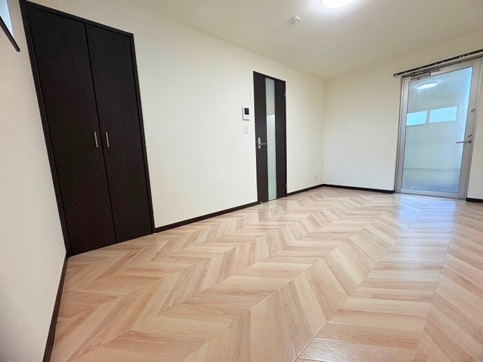 物件内観写真21　(居室)