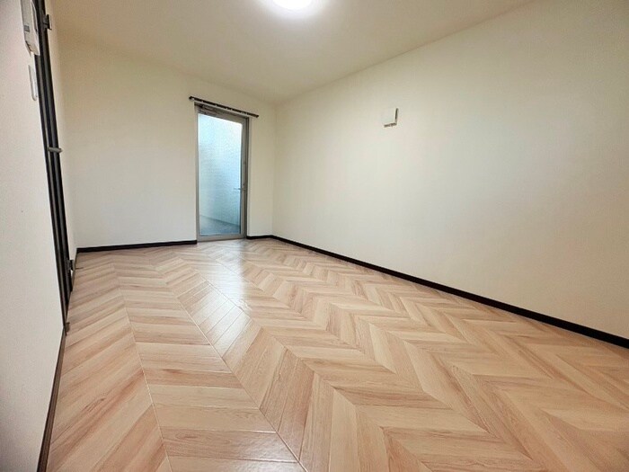 物件内観写真22　(居室)