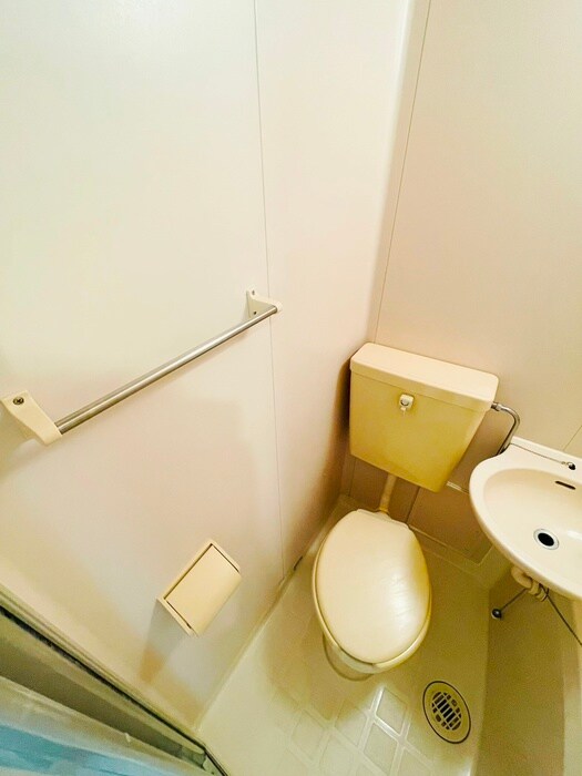 物件内観写真17　(トイレ)