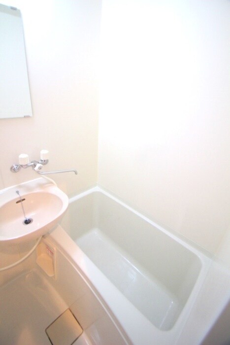 物件内観写真12　(バス／シャワールーム等)