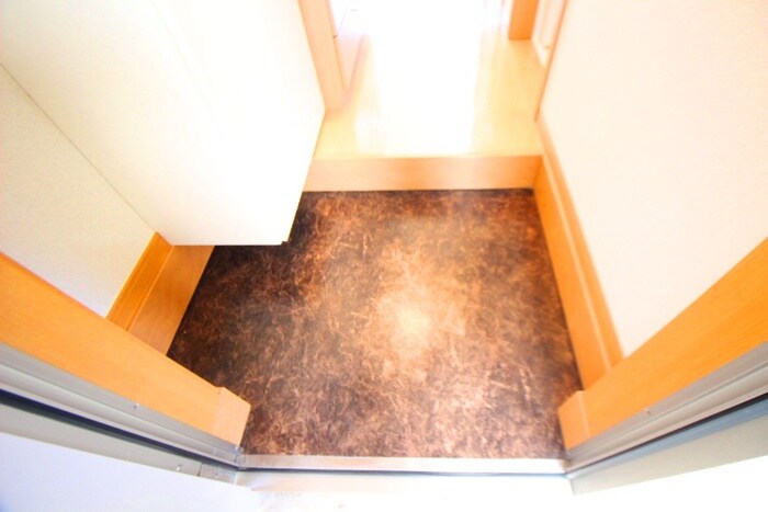 物件内観写真21　(玄関)