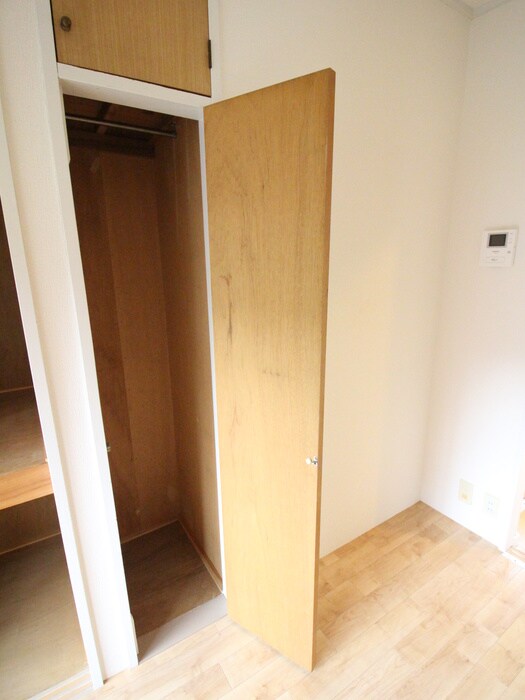 物件内観写真17　(収納)