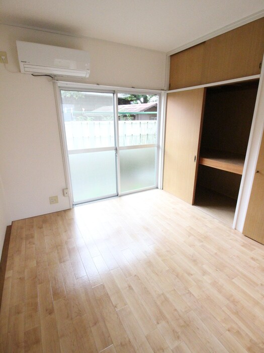 物件内観写真19　(居室)