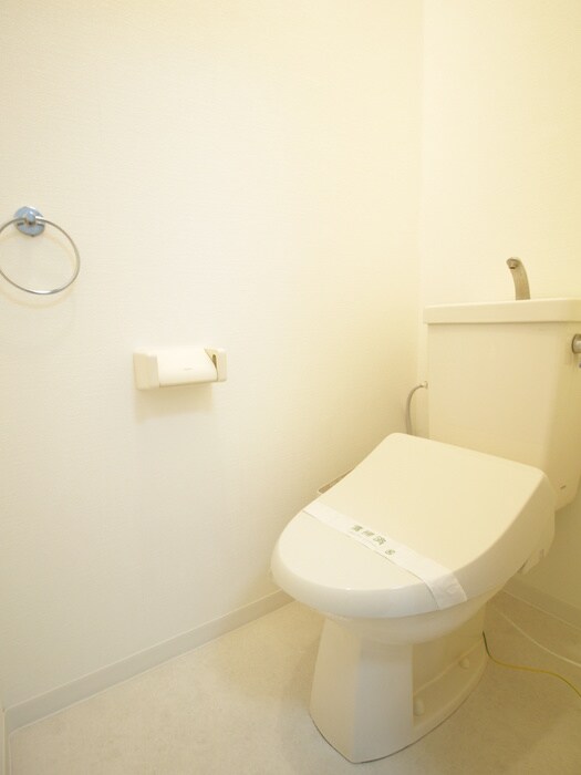 物件内観写真12　(トイレ)