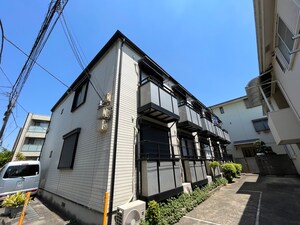 カーサイズミB棟外観写真