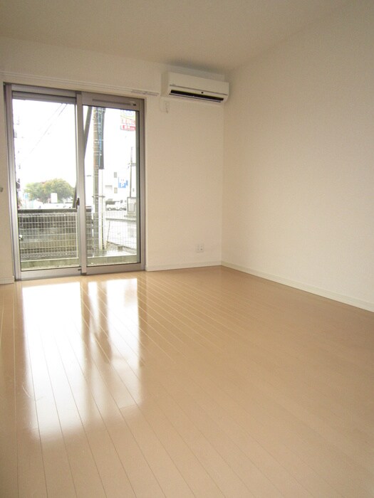 物件内観写真5　(居室)