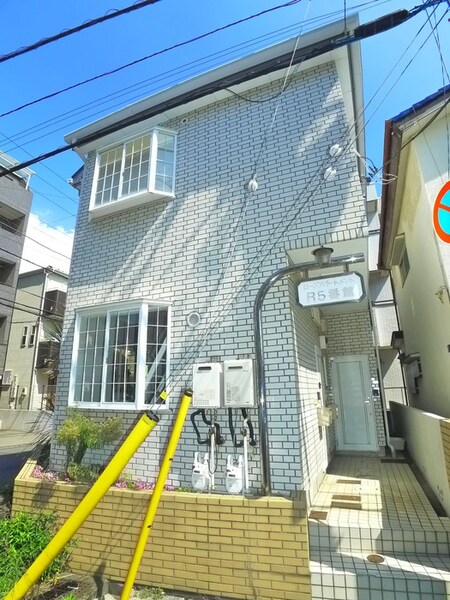 ローズアパートR5外観写真