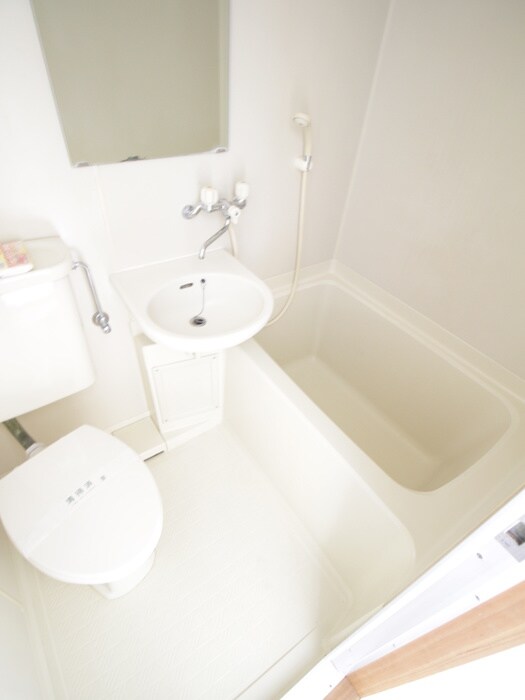 物件内観写真9　(バス／シャワールーム等)