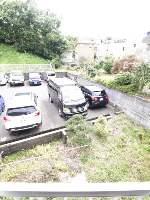 物件内観写真16　(室内からの展望)