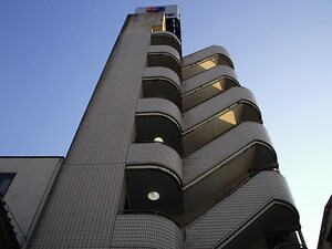 パ－ルシティ町屋(301)外観写真