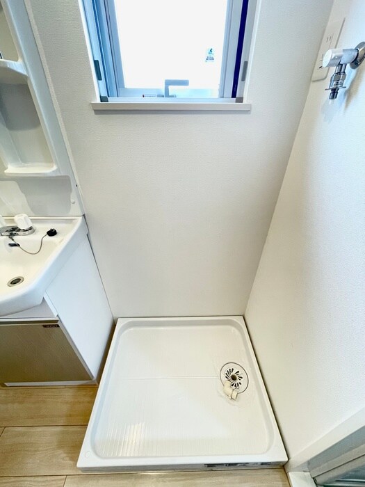 物件内観写真21　(洗濯機置場)