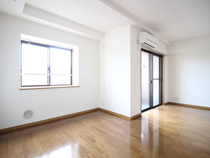 物件内観写真21　(居室)