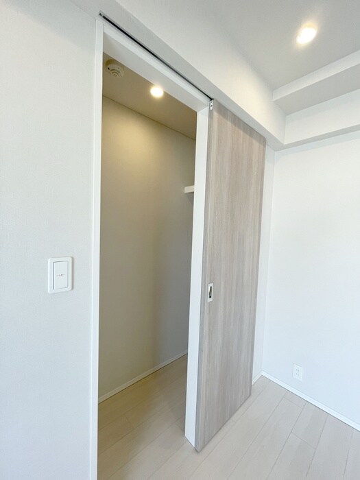 物件内観写真11　(収納)