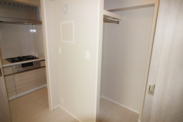 物件内観写真15　(居室)