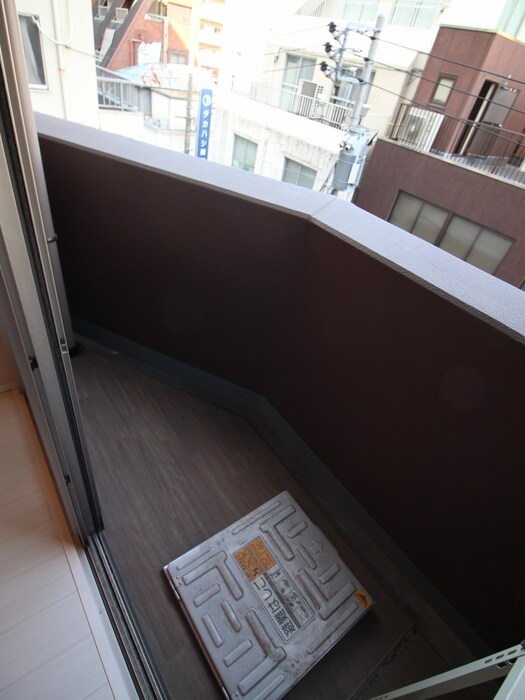 物件内観写真16　(ベランダ・バルコニー)