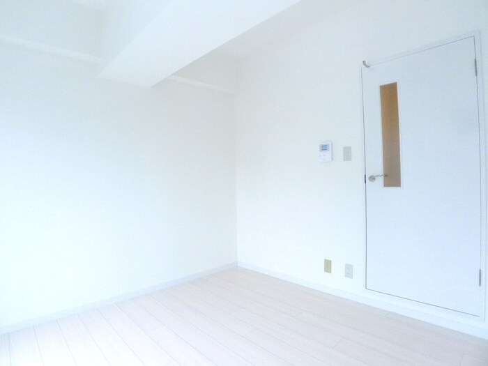 物件内観写真5　(居室)