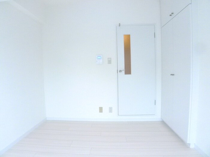 物件内観写真16　(居室)