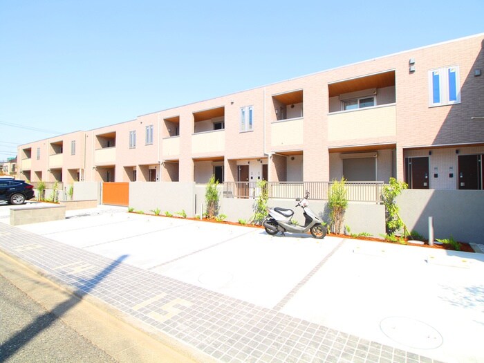 物件外観写真2　(外観写真)