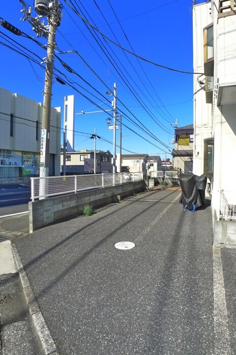 メゾン梅澤きよしヶ丘の駐車場