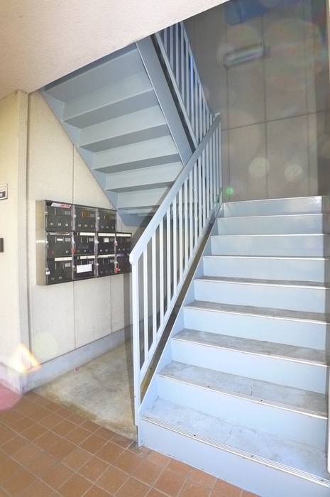 メゾン梅澤きよしヶ丘のエントランス部分