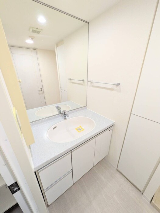 物件内観写真11　(洗面)