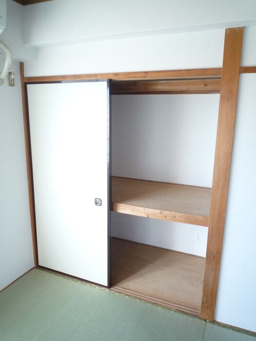 物件内観写真9　(収納)