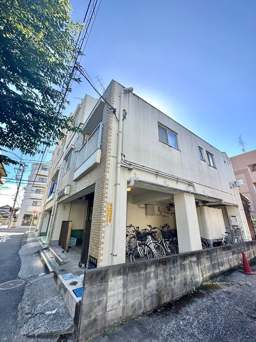 物件外観写真6　(外観写真)