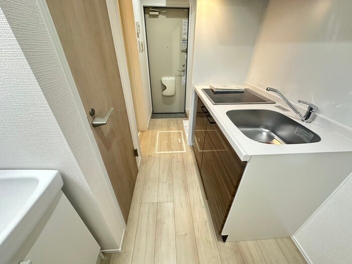 物件内観写真20　(廊下)