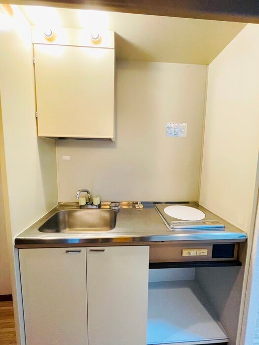 物件内観写真9　(玄関)