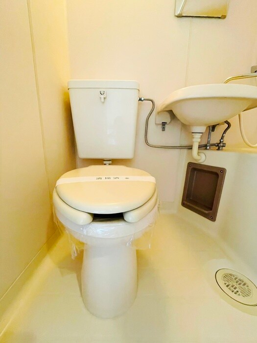 物件内観写真11　(トイレ)