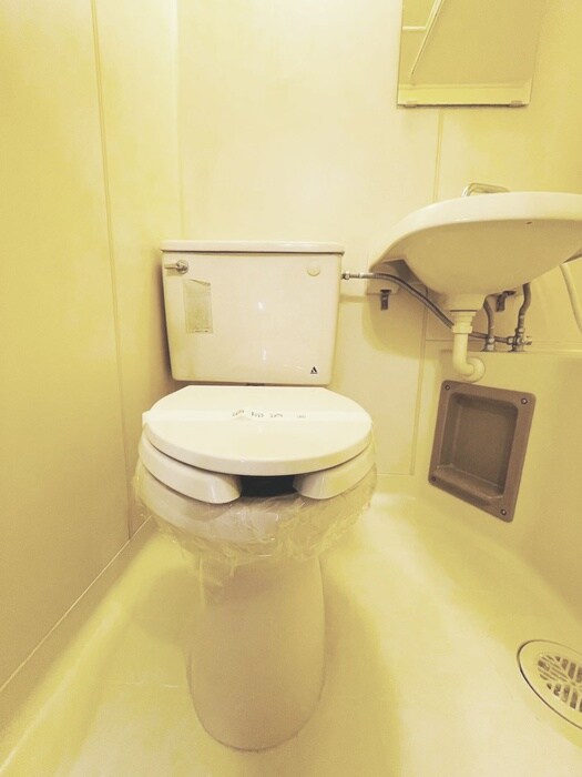 物件内観写真11　(トイレ)