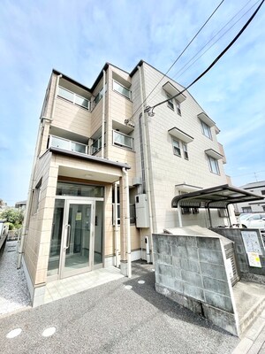 レヴェリー桜木外観写真