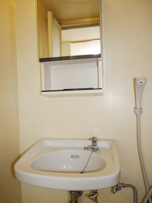 ハイツ服部の洗面