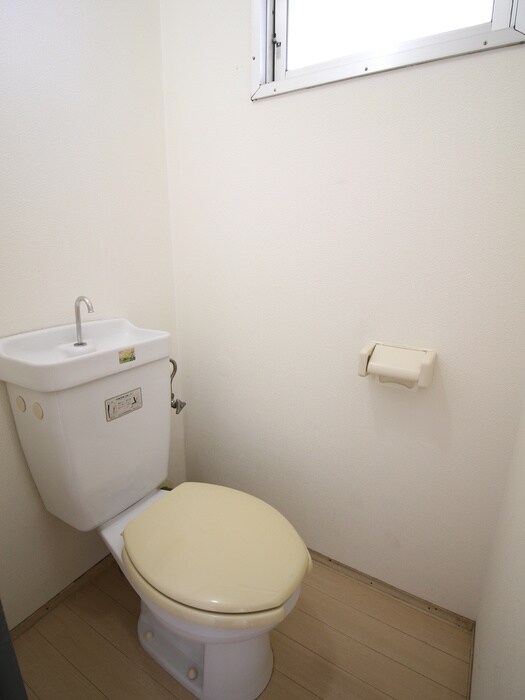 物件内観写真18　(トイレ)