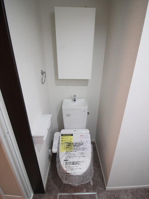 物件内観写真12　(トイレ)