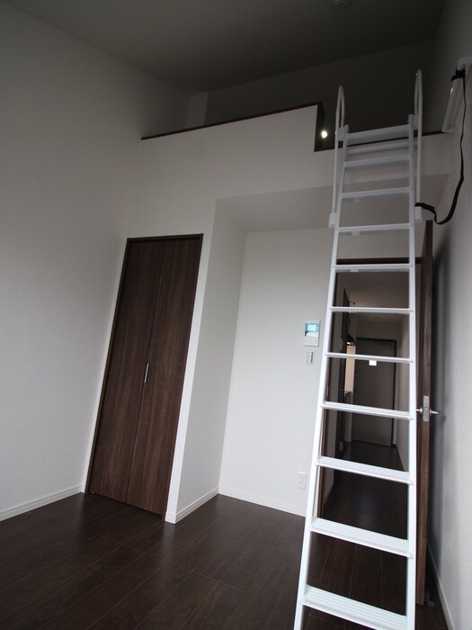 物件内観写真13　(居室)